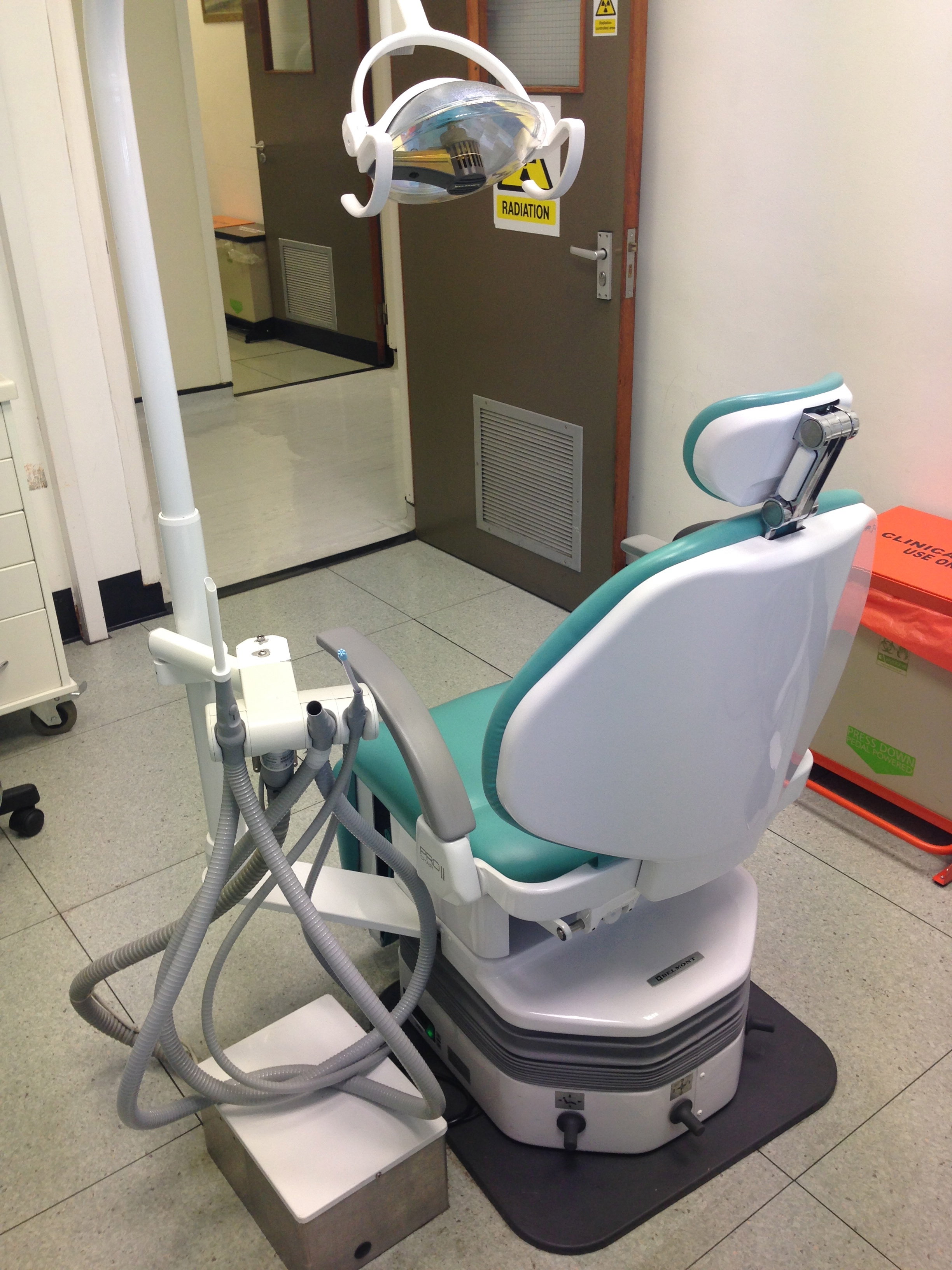 4 - Dental chair (back) in side room